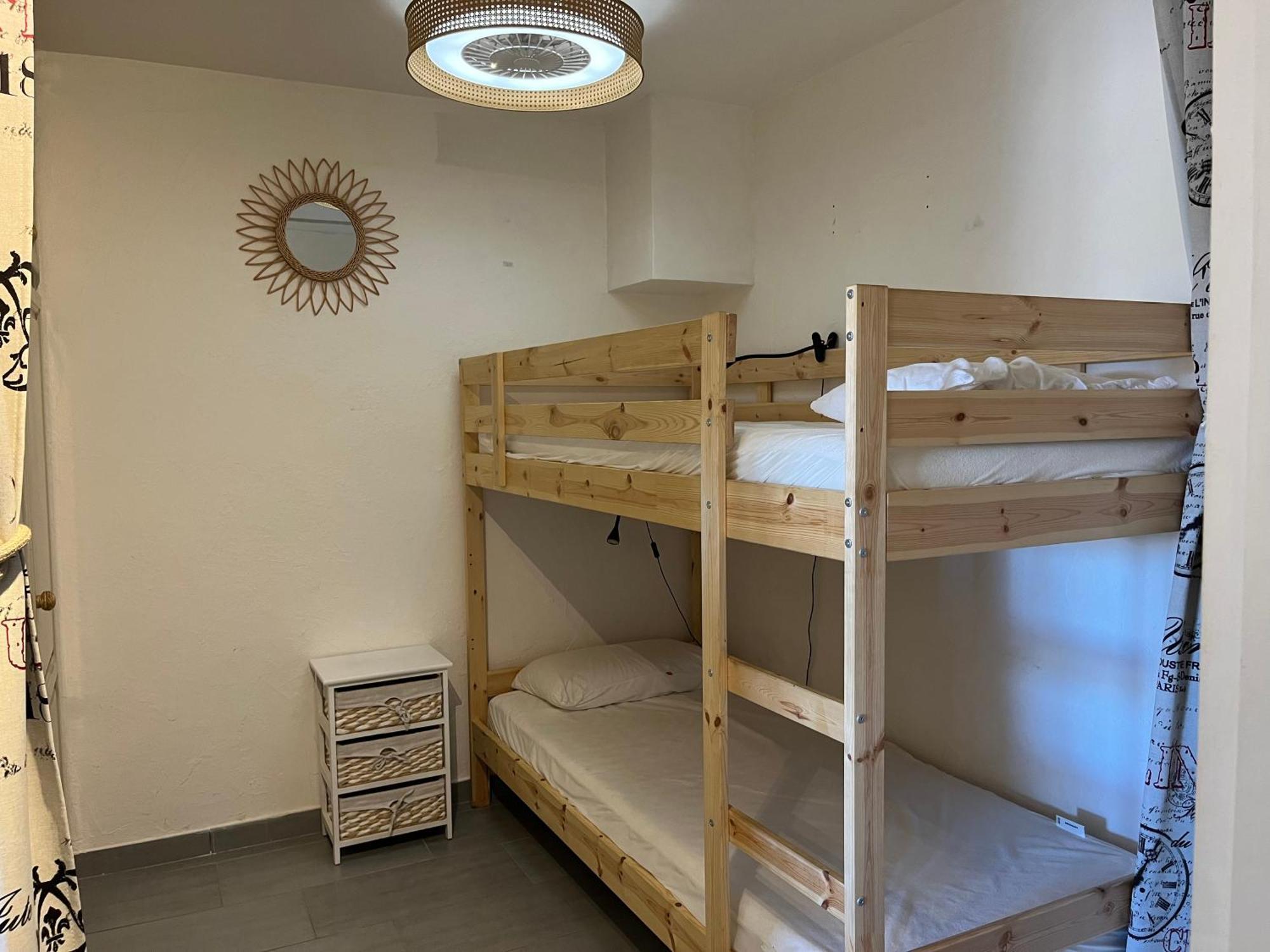 Appartement T2, 4 Personnes, Climatise, Avec Piscine, Village De La Mer La Londe-les-Maures Exteriör bild